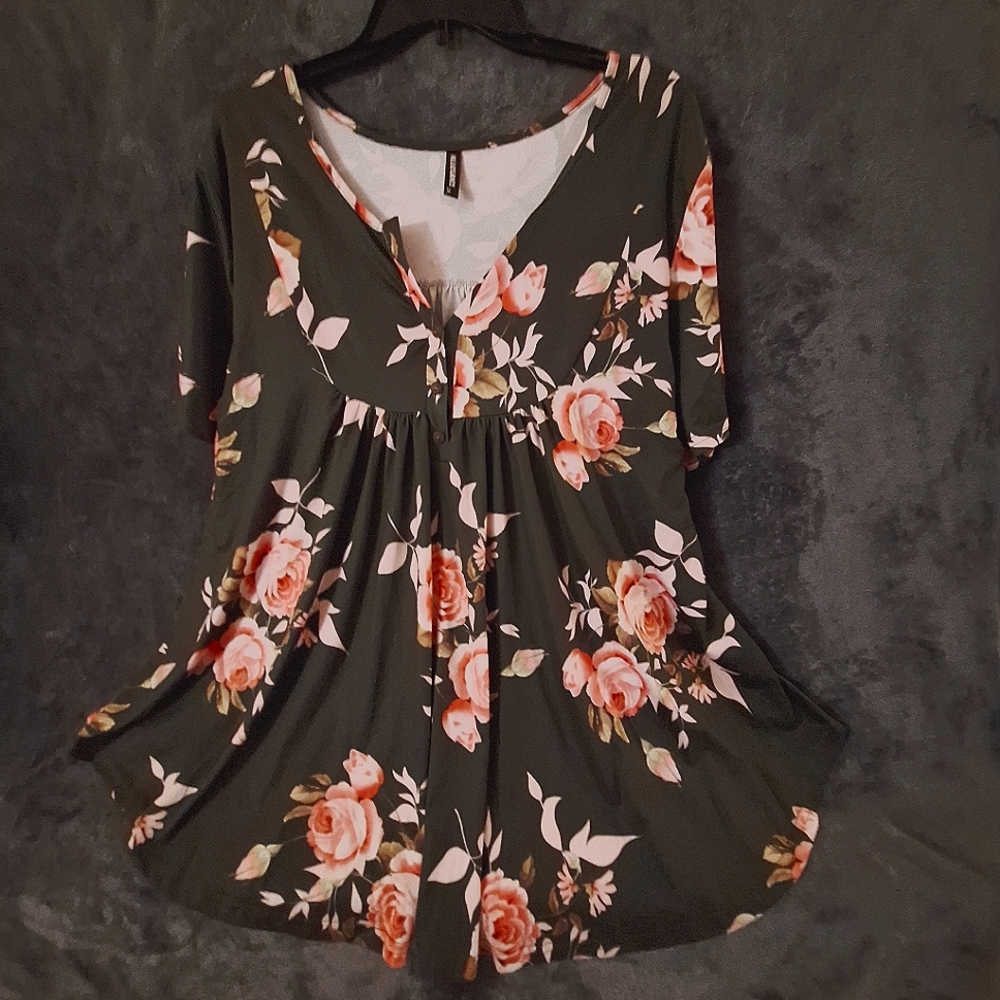 Womens Plus Dark GreenTunic Shirt 2X